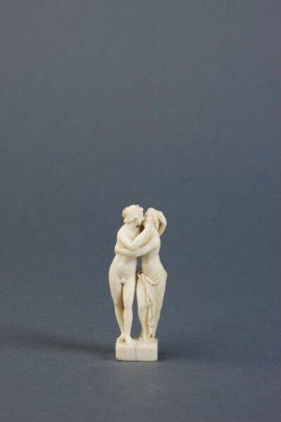 Statuette