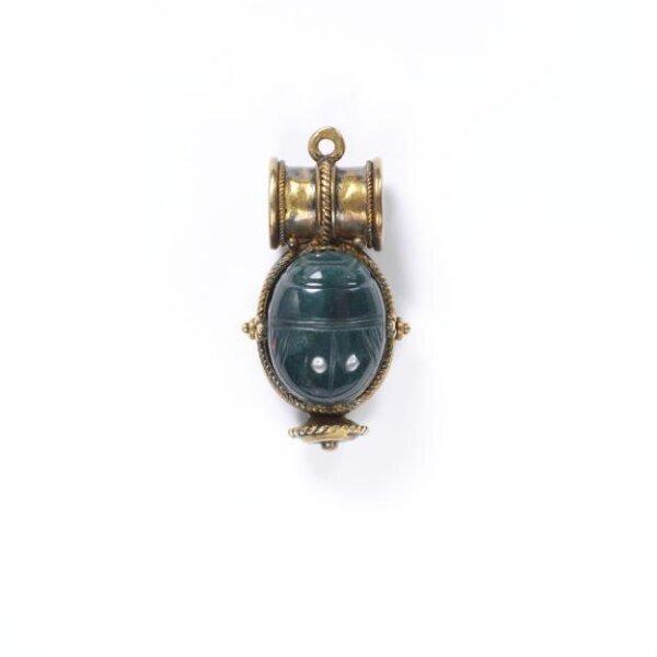 Brooch