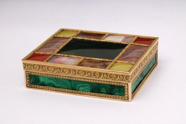 Snuffbox