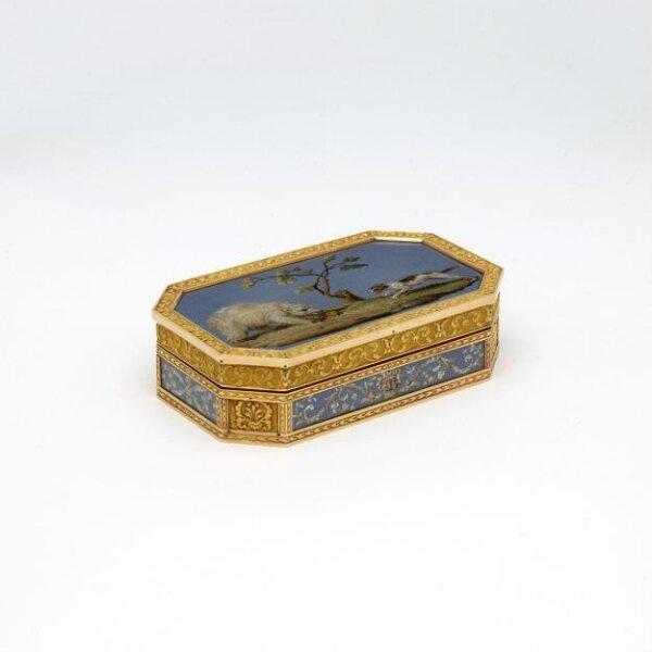 Snuffbox