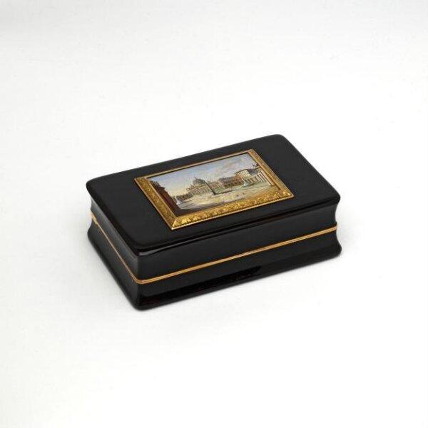 Snuffbox
