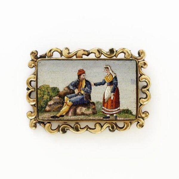 Brooch