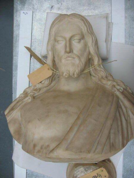 Bust